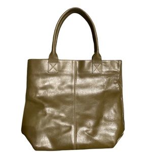 Stylish Pulicati Italian leather tote bag